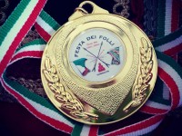 Corinaldo, Festa dei Folli 2014: la medaglia per la parata della bandiera