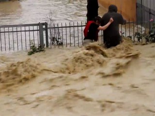 Alluvione Senigallia: cittadini in difficoltà a Borgo Molino