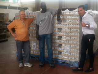 Distribuzione acqua potabile agli alluvionati