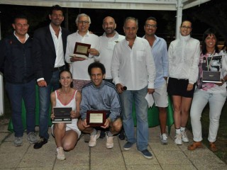 Staff e vincitori del Torneo Pettinari 2013