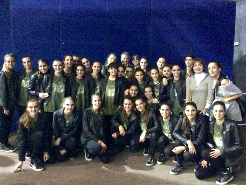 il gruppo di danza del Liceo “E. Medi” di Senigallia al Concorso nazionale di Danza “Giovani Talenti – III Edizione” a Napoli, il 9 maggio 2014