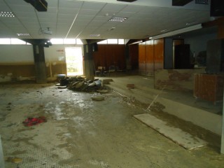 Danni all'aula magna del liceo scientifico di Senigallia E.Medi