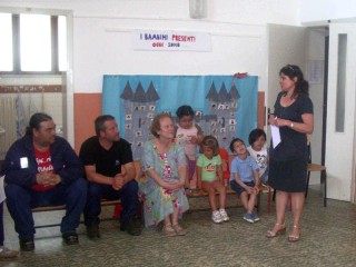 I lavoratori della Fincantieri di Ancona hanno consegnato un mobile alla scuola dell'infanzia S.Gaudenzio di Senigallia, alluvionata il 3 maggio 2014