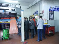 Una delegazione di tecnici dalla Russia, Singapore e Ucraina all'Autofficina Massimo Mariotti di Senigallia