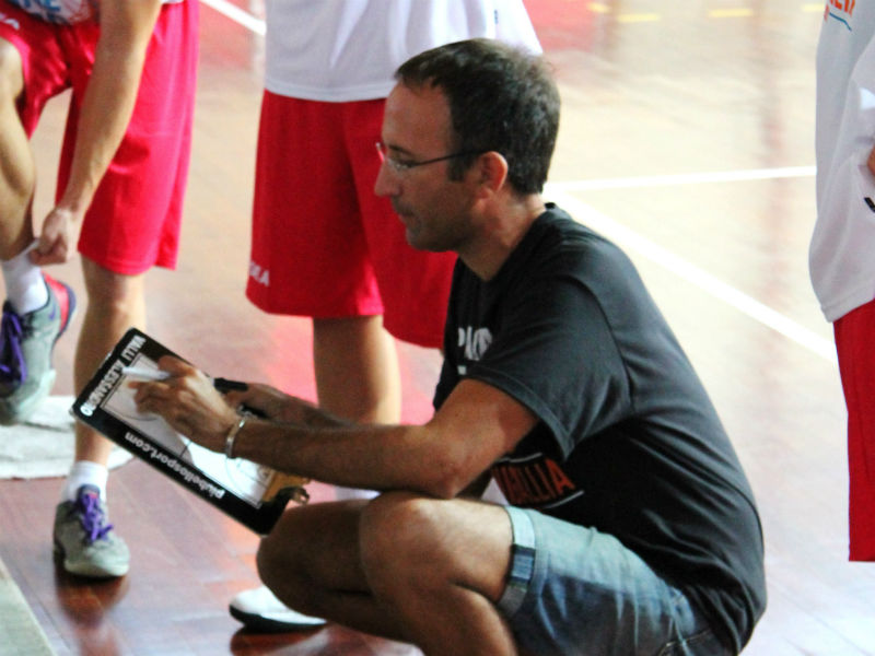 Coach Alessandro Valli