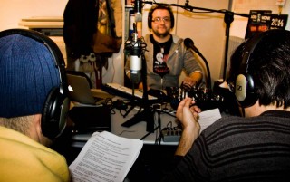 Il regista Demis Tarsi durante una diretta di Radio Monk