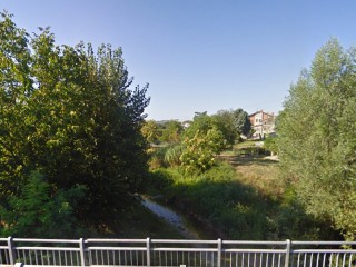 Il fiume Misa visto dalla provinciale 360 a Ostra, agosto 2011
