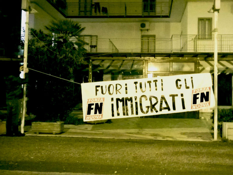 Blitz Forza Nuova all'Hotel Lori