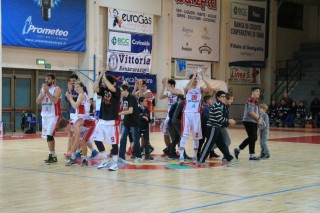 Stella Azzurra-Goldengas