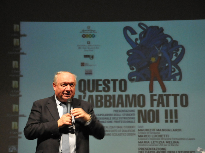 Marco Luchetti al Teatro La Fenice di Senigallia per "Questo l'abbiamo fatto noi!"