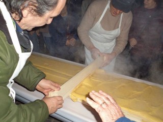 "Polenta sulla Spianatoria"