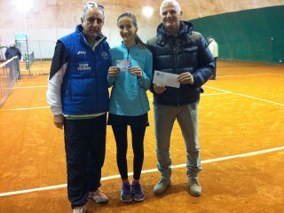 Elisa Mezzanotte (A.S.D. Tennis Team Senigallia) vince a Porto San Giorgio il primo torneo marchigiano di 3^ categoria