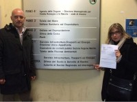 Stefania Martinangeli (a destra)- M5S Senigallia