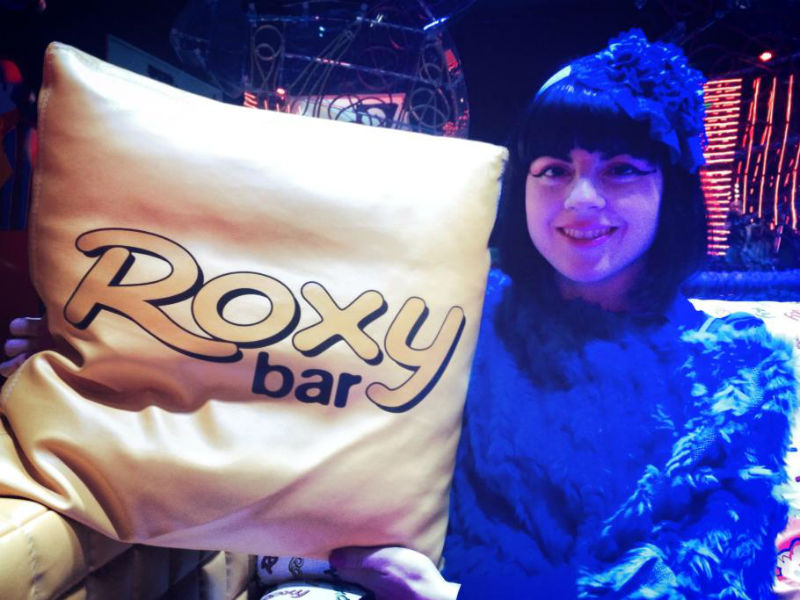 Giallo al Roxybar