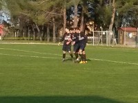 Il Montemarciano calcio esulta dopo il goal di Vincenzo Merico