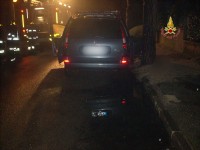 macchina incendiata - foto3