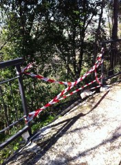 Ostra Vetere, Girone: balaustra rotta