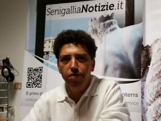 Mohamed Malih nella redazione di Senigallia Notizie