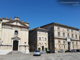Piazza Garibaldi, Auditorium San Rocco e scuola Fagnani