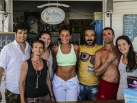 Di Francisca con lo Staff dei bagni Apapaia