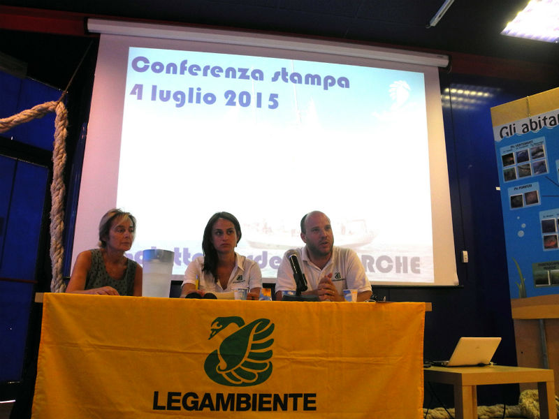 conferenza stampa di Legambiente del 4 luglio ad Ancona