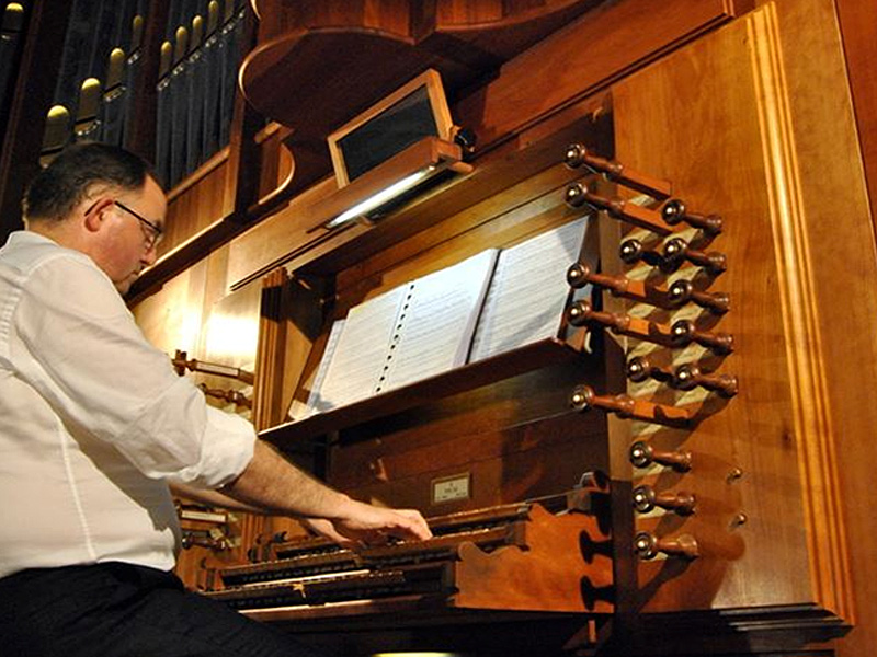 L'organista Paul De Maeyer alla chiesa del Portone per il primo concerto del Festival Organistico Internazionale "Città di Senigallia"