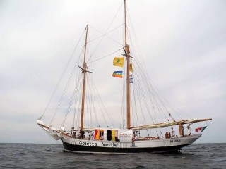 La Goletta Verde, la storica imbarcazione di Legambiente