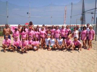 I partecipanti al IV torneo di beach tennis "Teto 1 di noi" a Senigallia