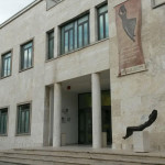 Il palazzo ex Gil di viale Leopardi, a Senigallia