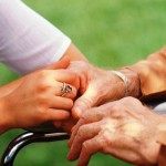 Anziani, ricovero, casa di riposo, cure, assistenza, autosufficienza
