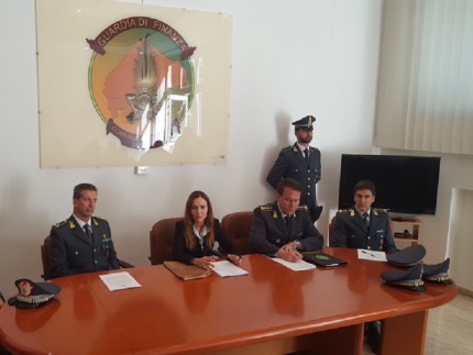 Conferenza stampa della Guardia di Finanza di Ancona