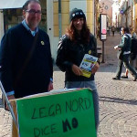 Banchetto informativo e raccolta firme a Senigallia della Lega Nord