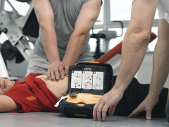 Uso dei defibrillatori obbligatori per legge in ogni impianto sportivo e per ogni società sportiva