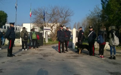 Carabinieri, controlli antidroga al campus scolastico