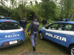 Controlli Polizia con unità cinofile