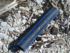 Raccolta dei rifiuti e indagine da parte di Legambiente e scuola Belardi a Marzocca di Senigallia