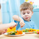 Pasti vegani e vegetariani per i bambini alla mensa scolastica