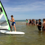 Gli alunni della scuola Marchetti di Senigallia impegnati9 in attività sportive al di fuori della palestra
