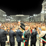 Il saluto durante l'inaugurazione della riqualificata piazza Garibaldi a Senigallia