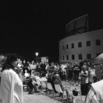 Protesta contro gli stemmi papali