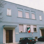 La scuola Menchetti di Ostra, in viale Matteotti