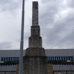 Le statue all'ingresso dello stadio di Senigallia "Bianchelli"