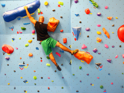 Movimento Verticale, palestra arrampicata sportiva Senigallia