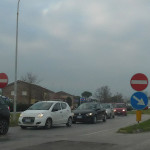 Il traffico sulla s.p. Arceviese a Senigallia