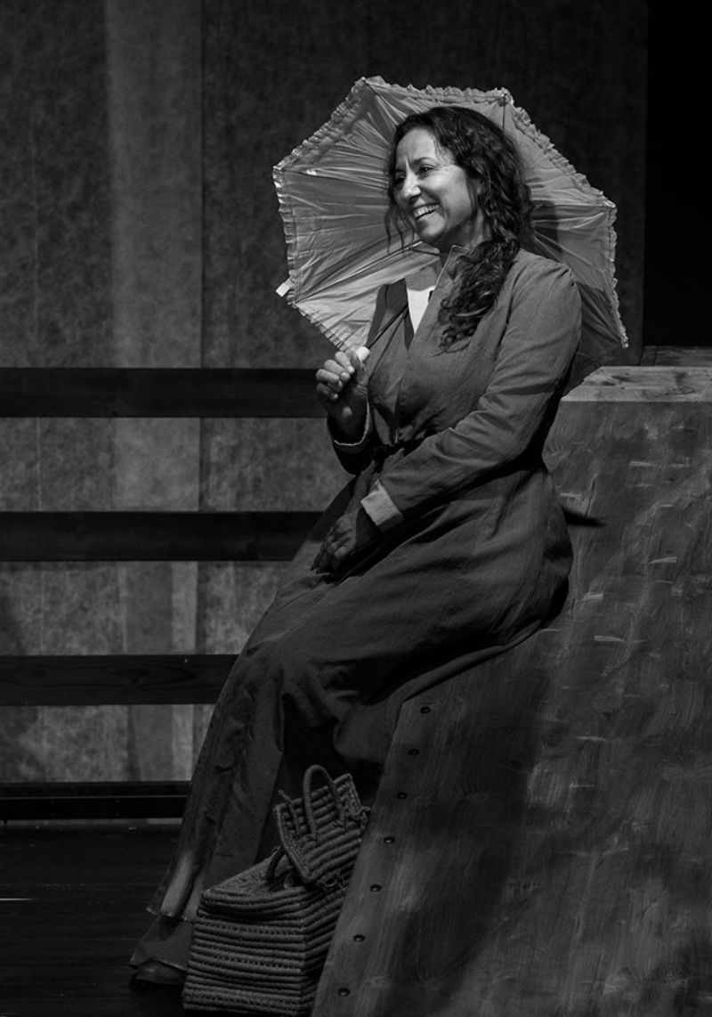 Catia Urbinelli nell'Otello di Shakespeare messo in scena dal Teatro Nuovo Melograno di Senigallia