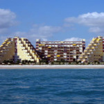 Il residence Le Piramidi, al Cesano di Senigallia