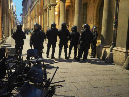 Polizia all'università di Bologna