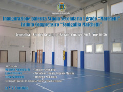 L'invito per l'inaugurazione della palestra della scuola Marchetti di Senigallia dopo il crollo del controsoffitto nel novembre 2014