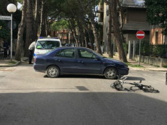 ciclista investito in via la Marca