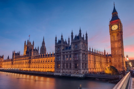 Il palazzo di Westminster a Londra, sede del parlamento inglese